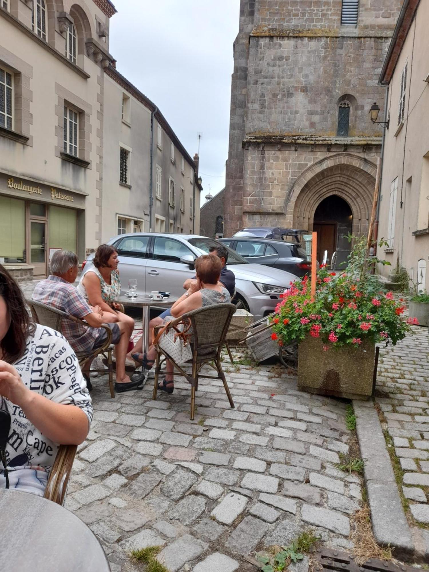 Maison En Ville Avec Terrasse Ensoleillee Et Wi-Fi Magnac-Laval Экстерьер фото