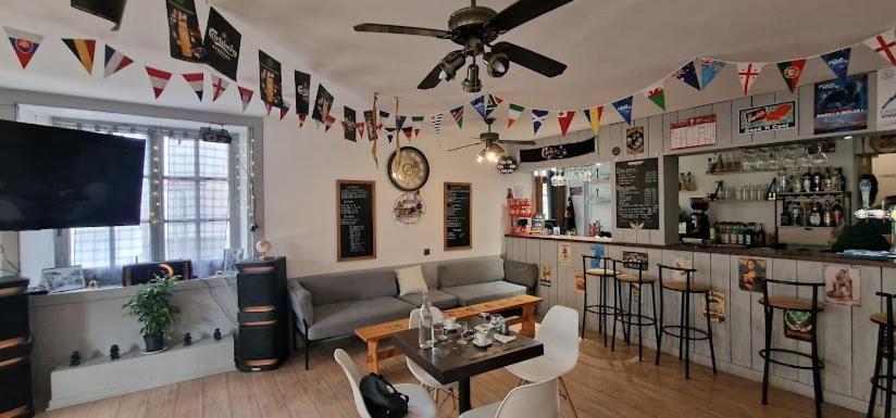 Maison En Ville Avec Terrasse Ensoleillee Et Wi-Fi Magnac-Laval Экстерьер фото